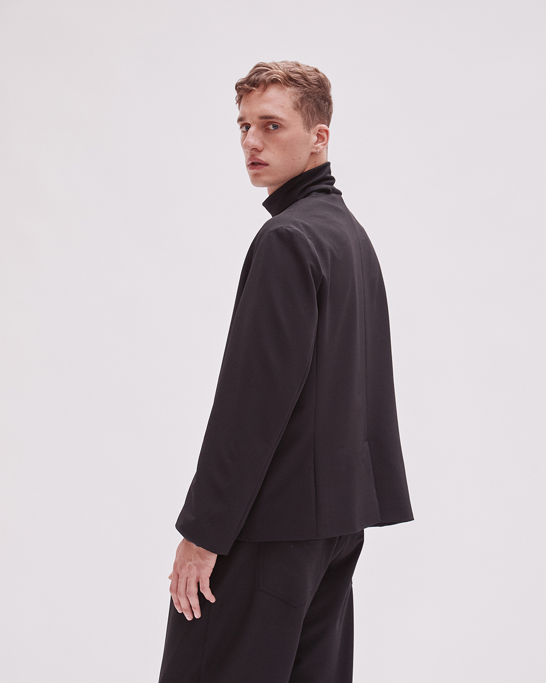 BLAZER ANKA NEGRO 3