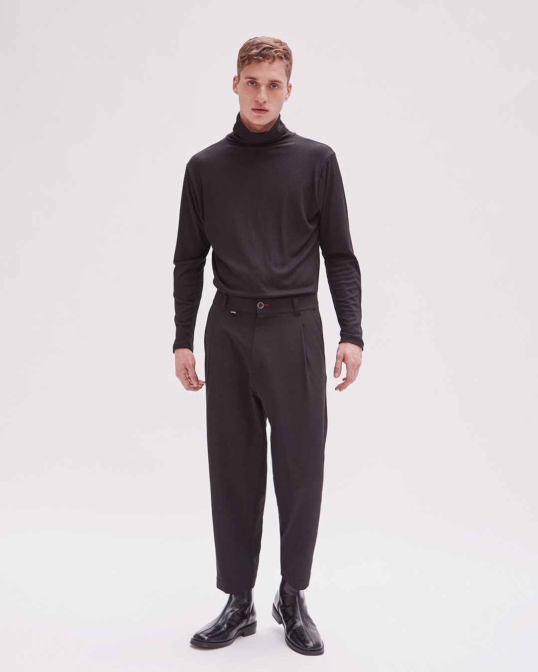 PANTALON OM STRIP NEGRO 1