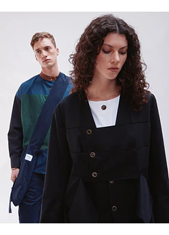 CHAQUETA ANKA ADJUST ME NEGRO
