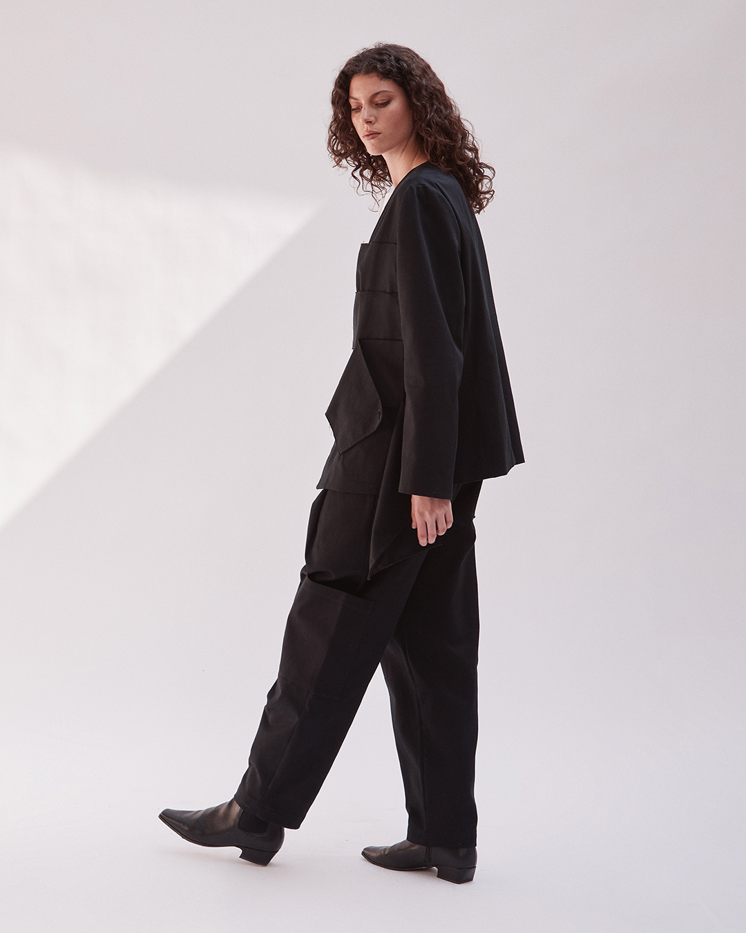 CHAQUETA ANKA ADJUST ME NEGRO 12