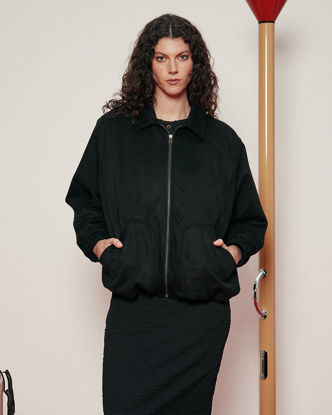 BOMBER KILLA SUEDE NEGRO 2
