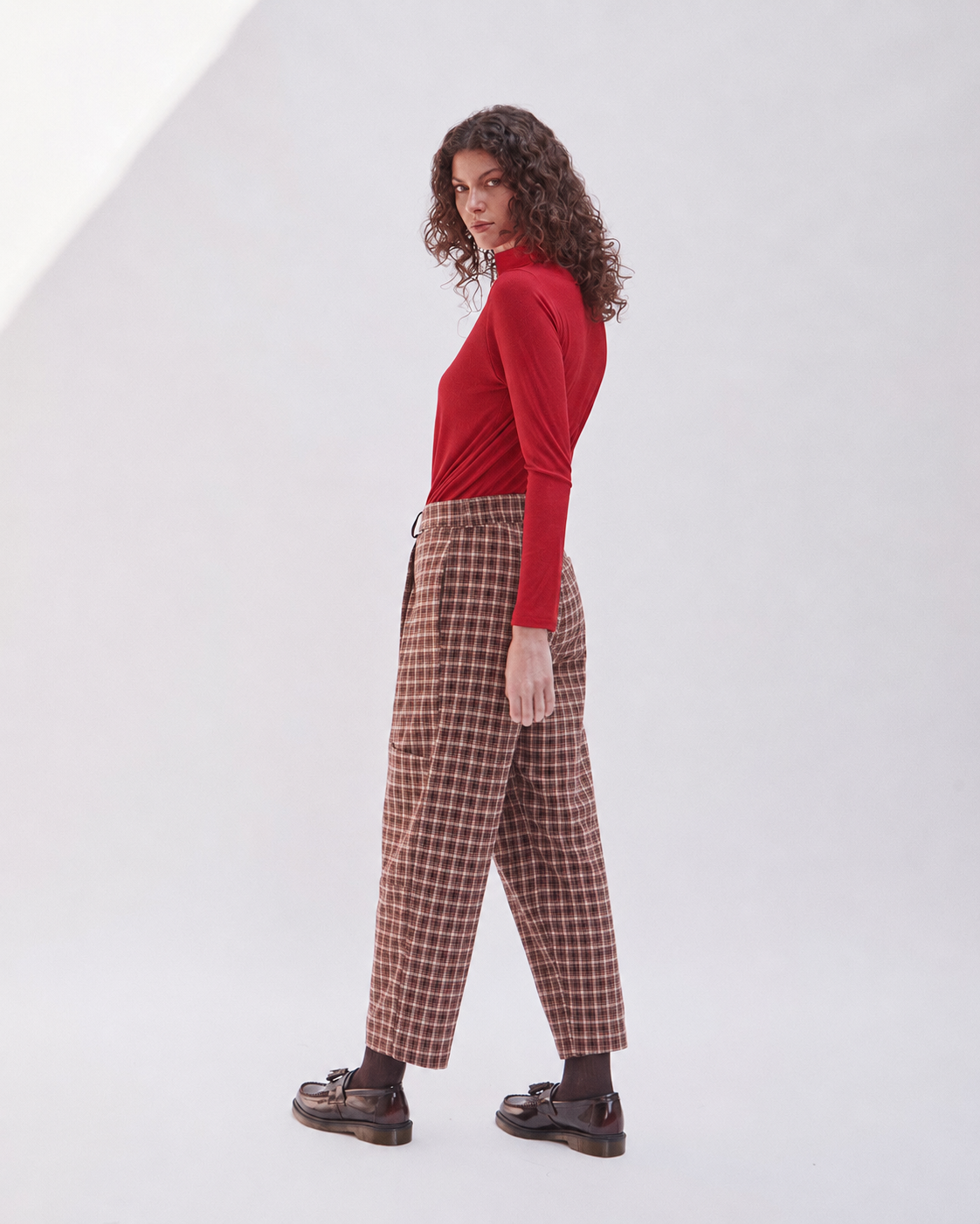 PANTALON RUMI TARTÁN MOCA 4