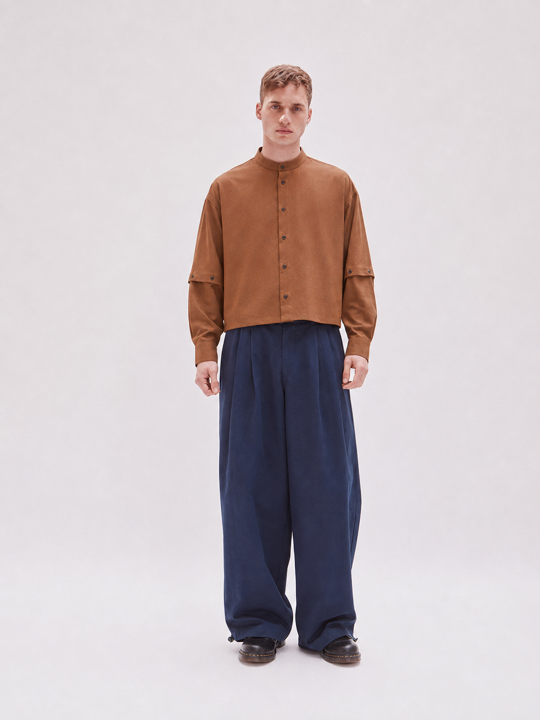 CAMISA ADJUST ME CROP MAO MOCA  2