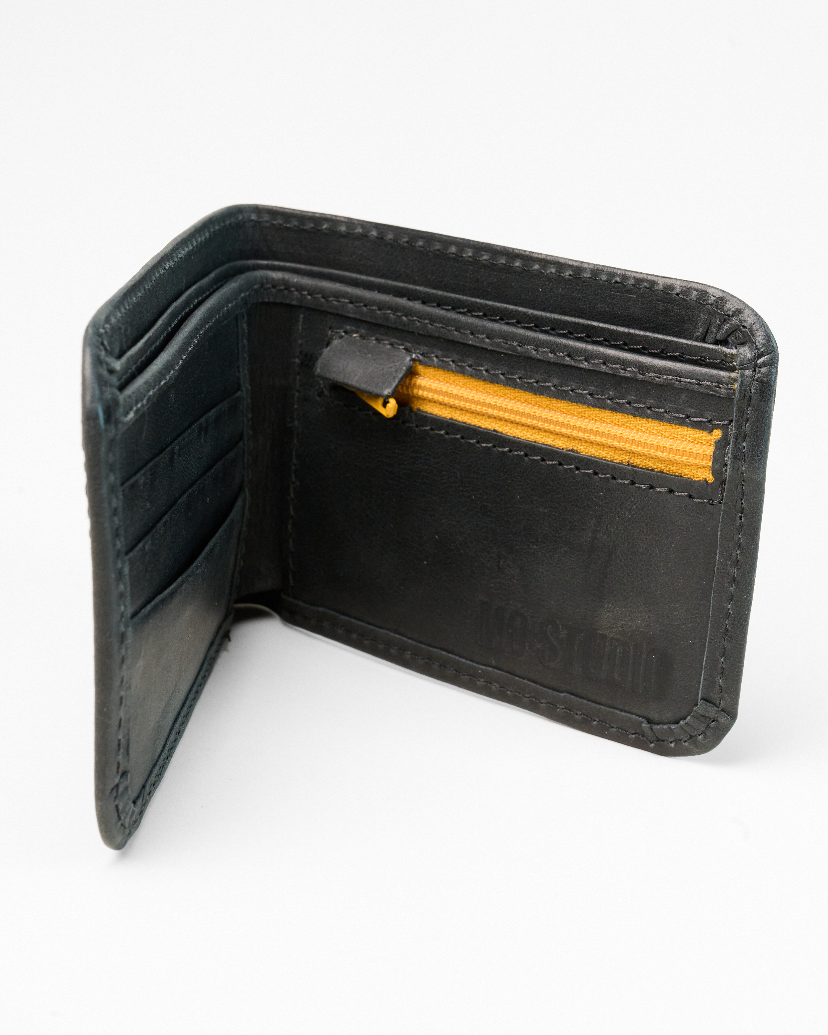 BILLETERA GAS CUERO NEGRO 6