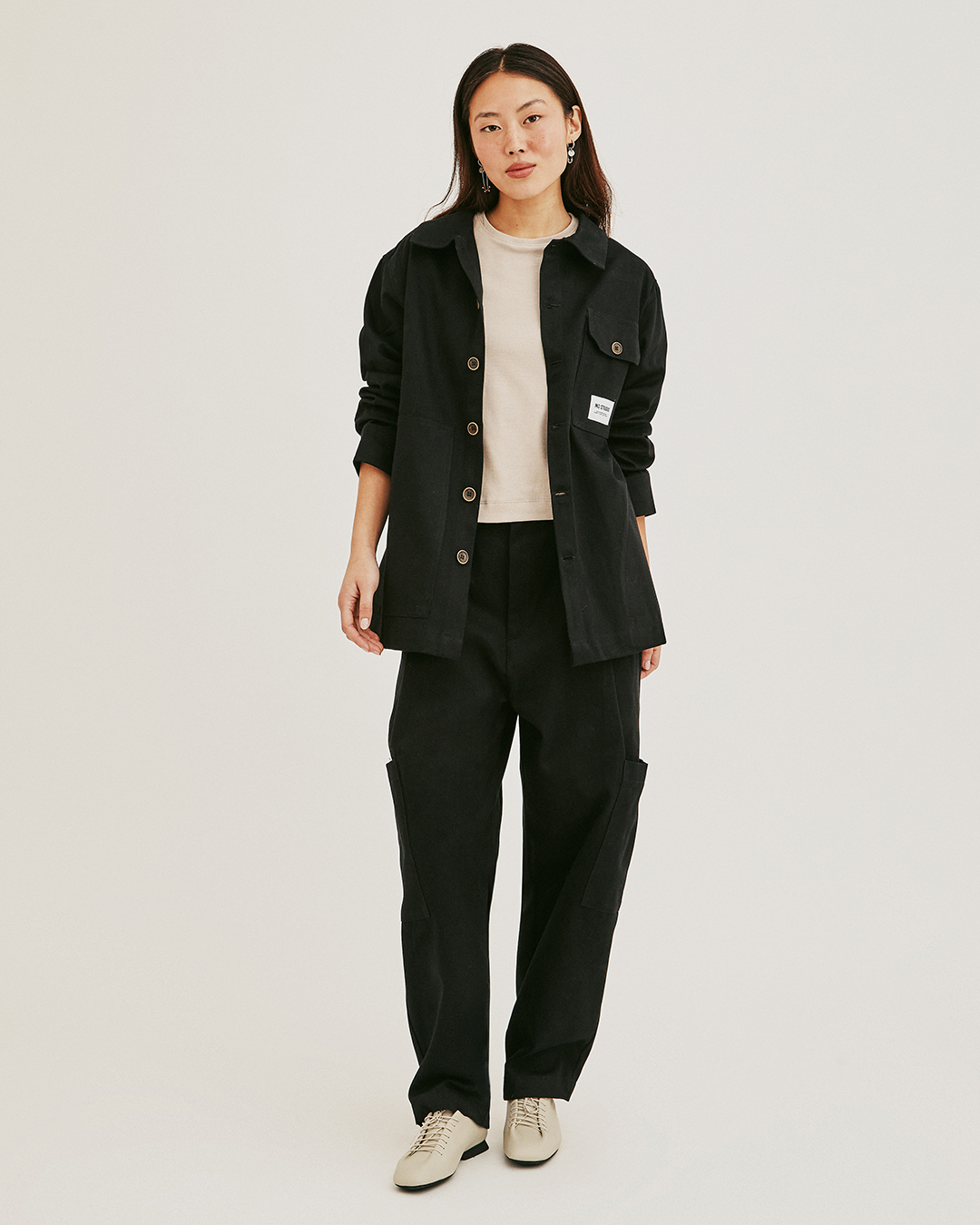 CHAQUETA RUMI UTILITARIA NEGRA  2