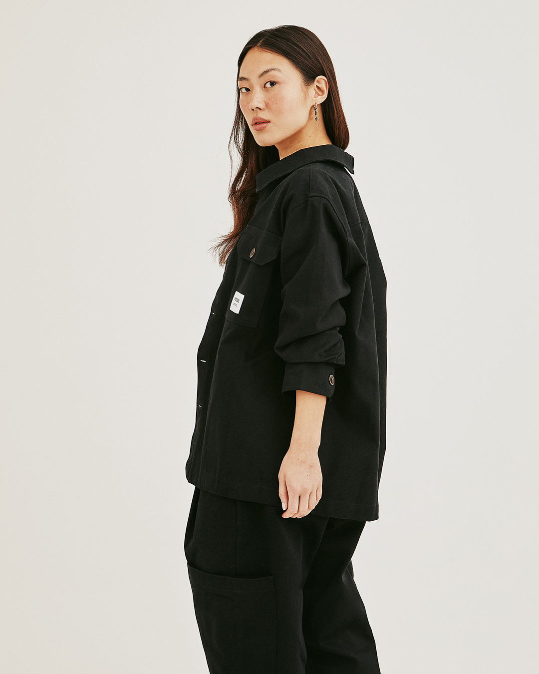 CHAQUETA RUMI UTILITARIA NEGRA  6