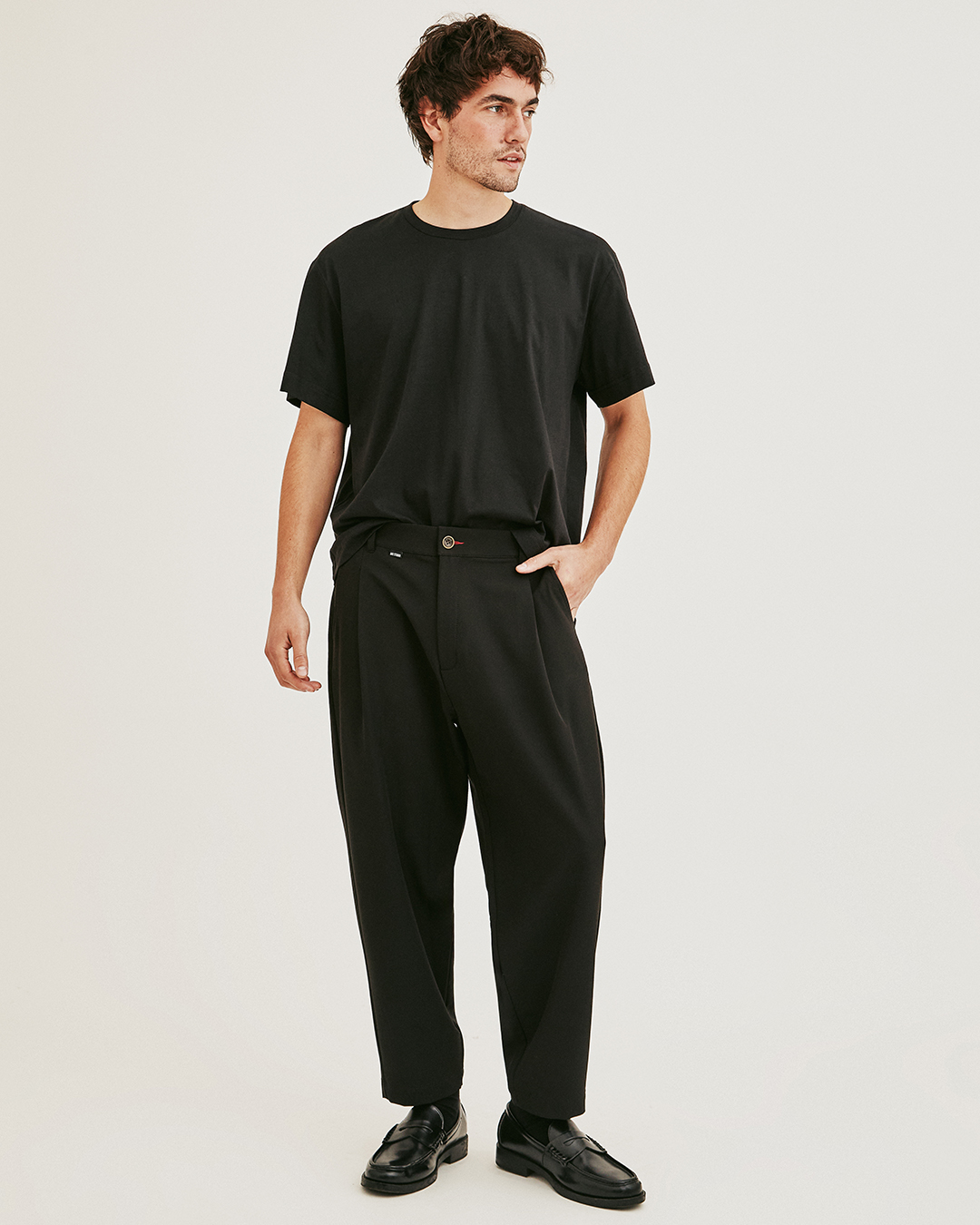 PANTALON OM STRIP NEGRO 1