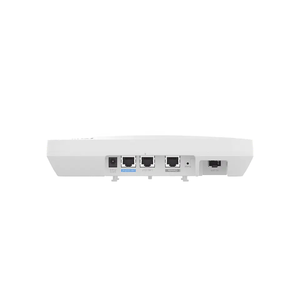 RG-AP880-L // Punto de acceso interior Tri-Radio Wi-Fi 6E de 7.780 Gbps 1