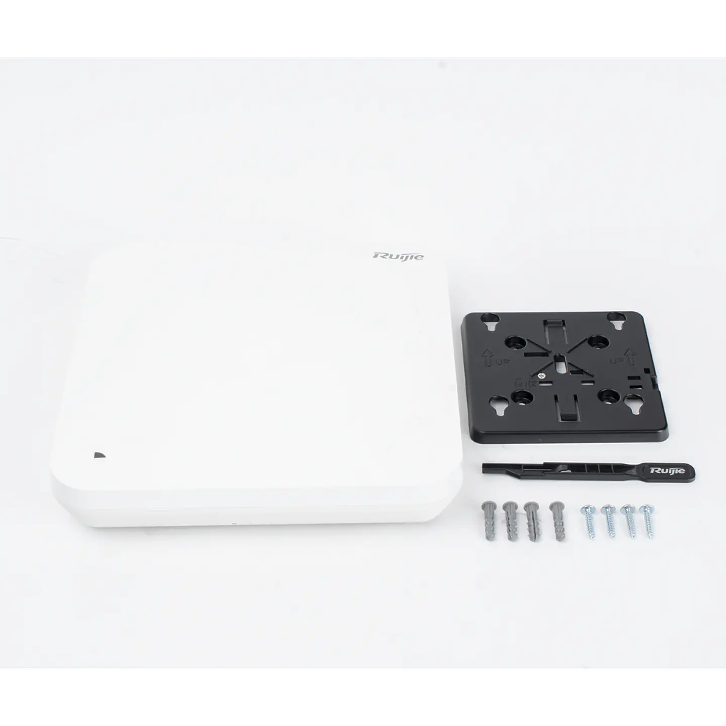 RG-AP880-L // Punto de acceso interior Tri-Radio Wi-Fi 6E de 7.780 Gbps 4
