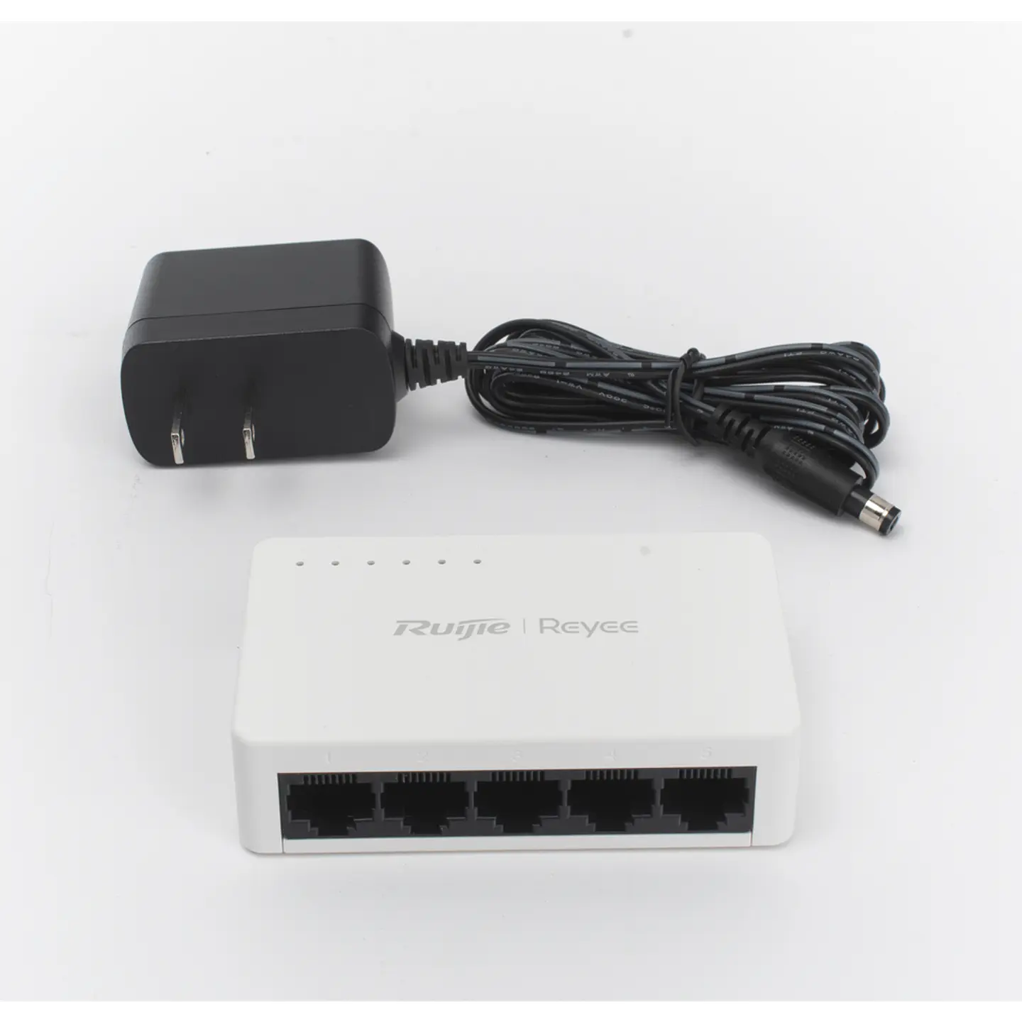 RG-ES05G-L // Switch no administrable sin PoE 6
