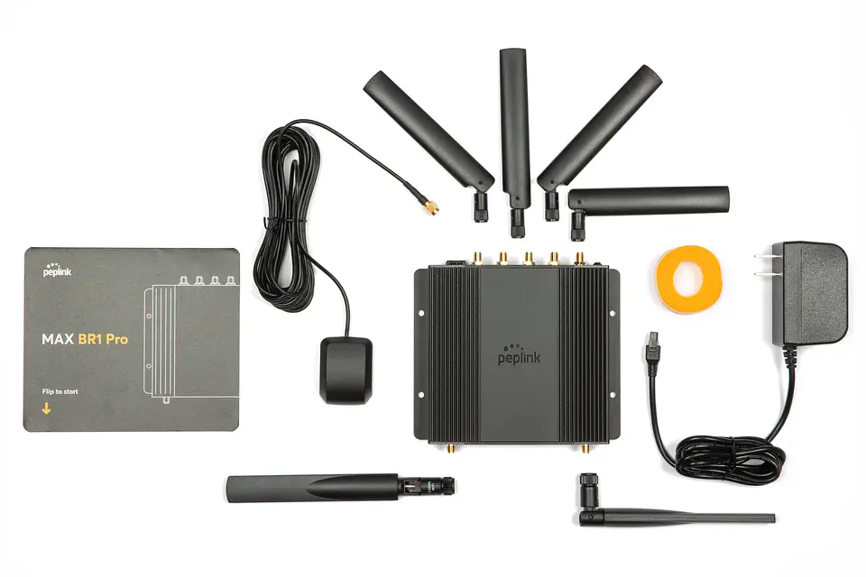 Router Celular 5G Peplink MAX BR1 Pro con Wi‑Fi 6 y WAN 2,5G 4