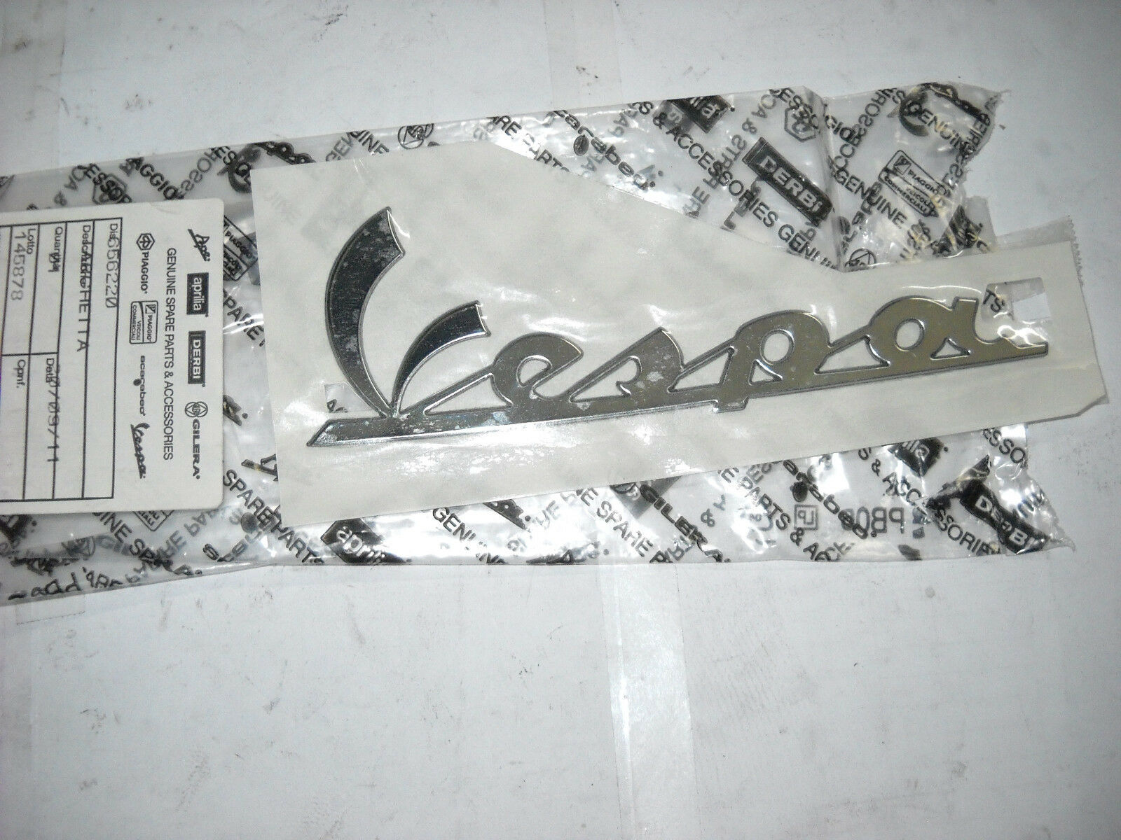 LOGO VESPA LATERAL