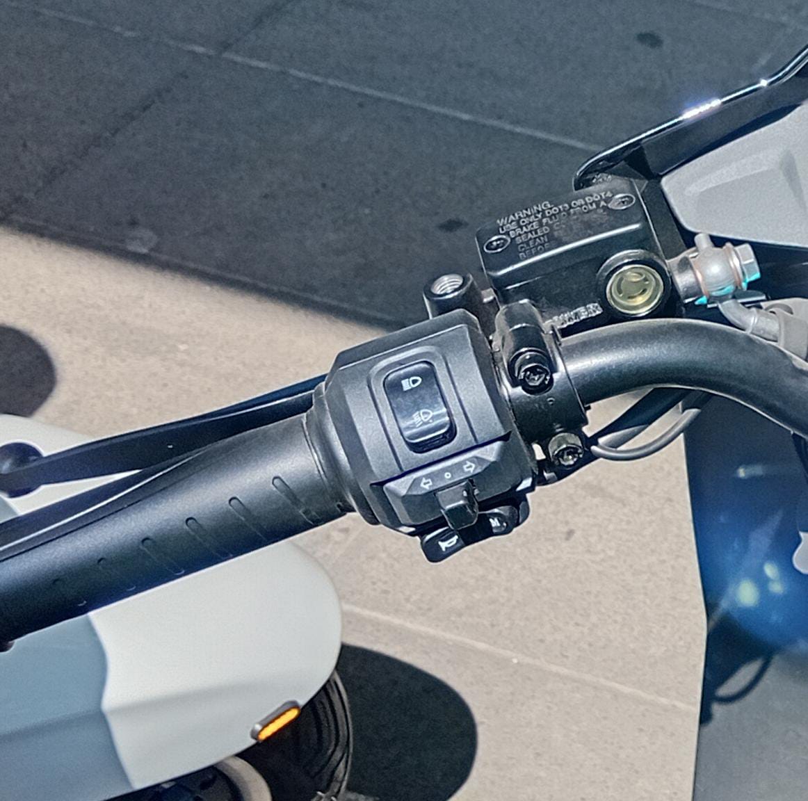 Botonera izquierda Piaggio One
