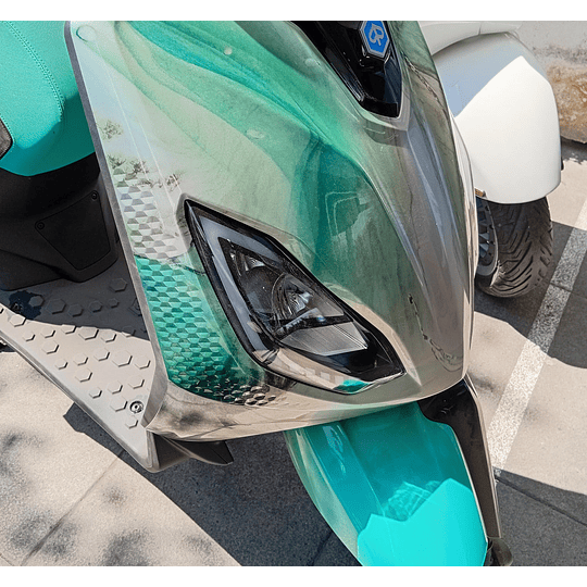 Foco frontal derecho Piaggio One