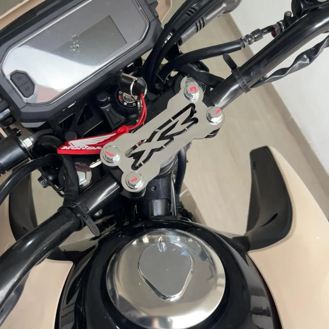 Acutrax 2