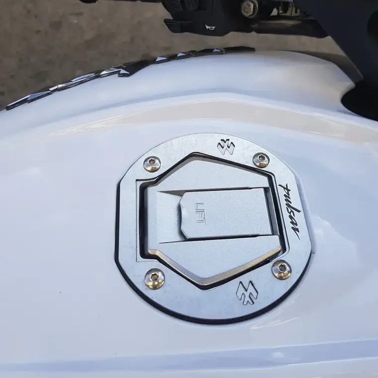 Tapa lujo de gasolina 2