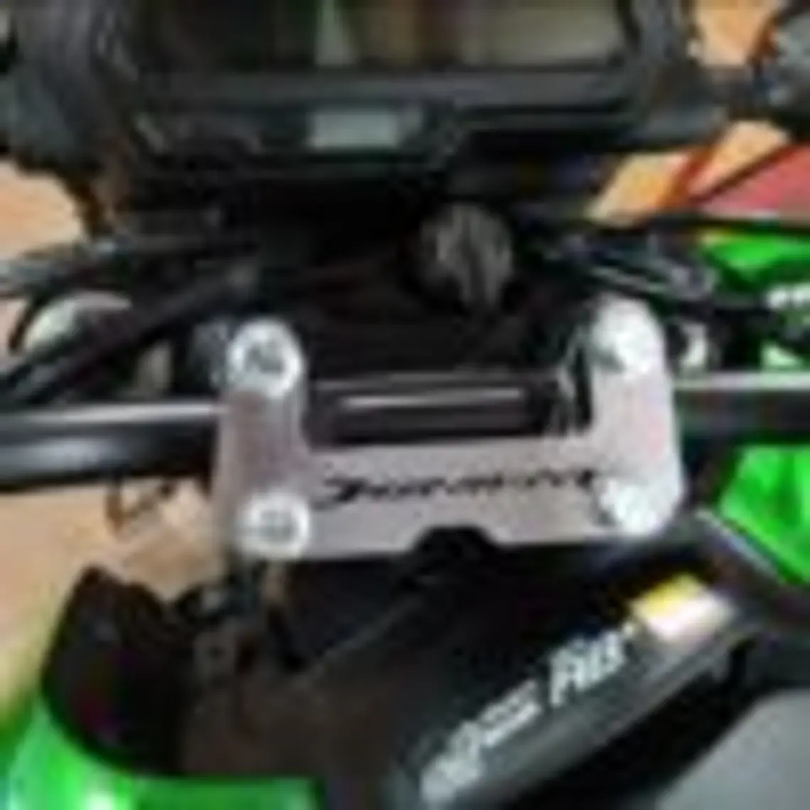 Acutrax 2