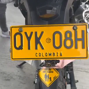PORTA PLACA AKT
