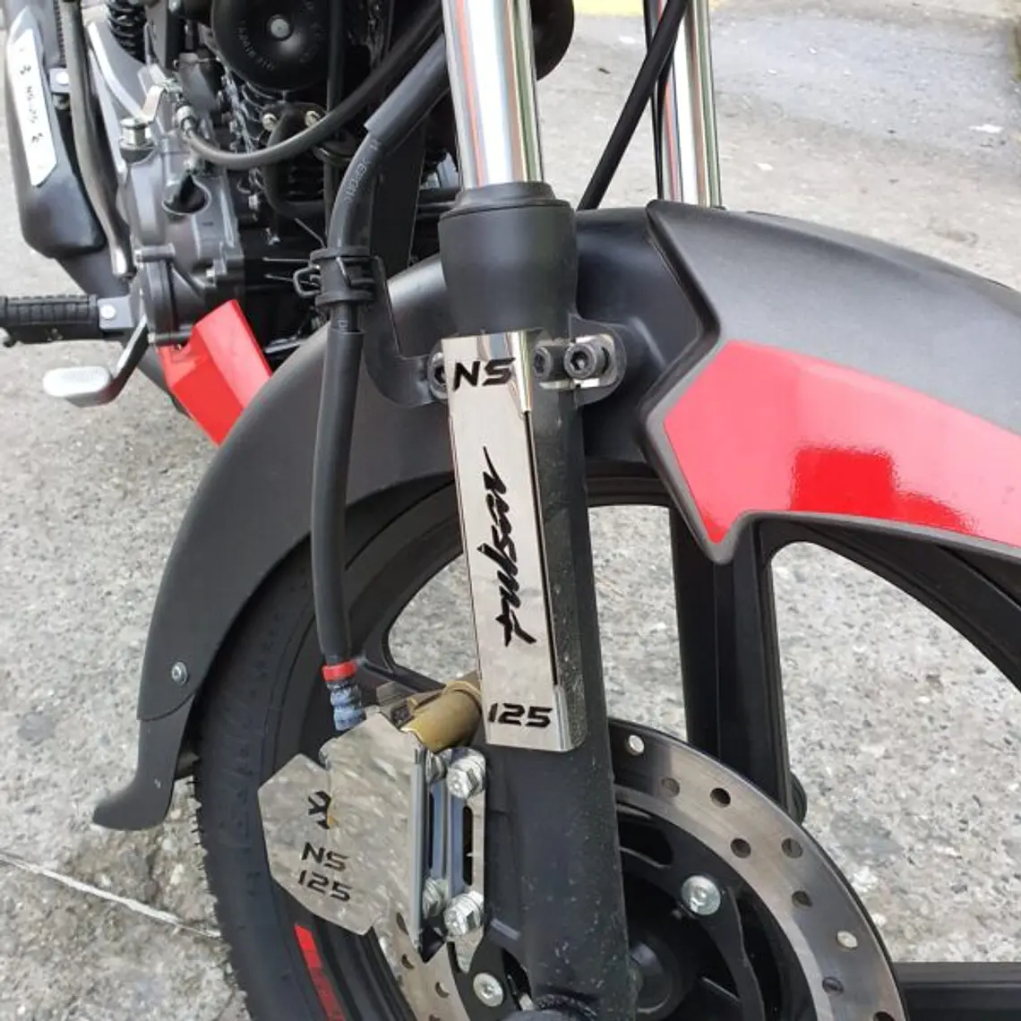 LATERALES NS 125 2