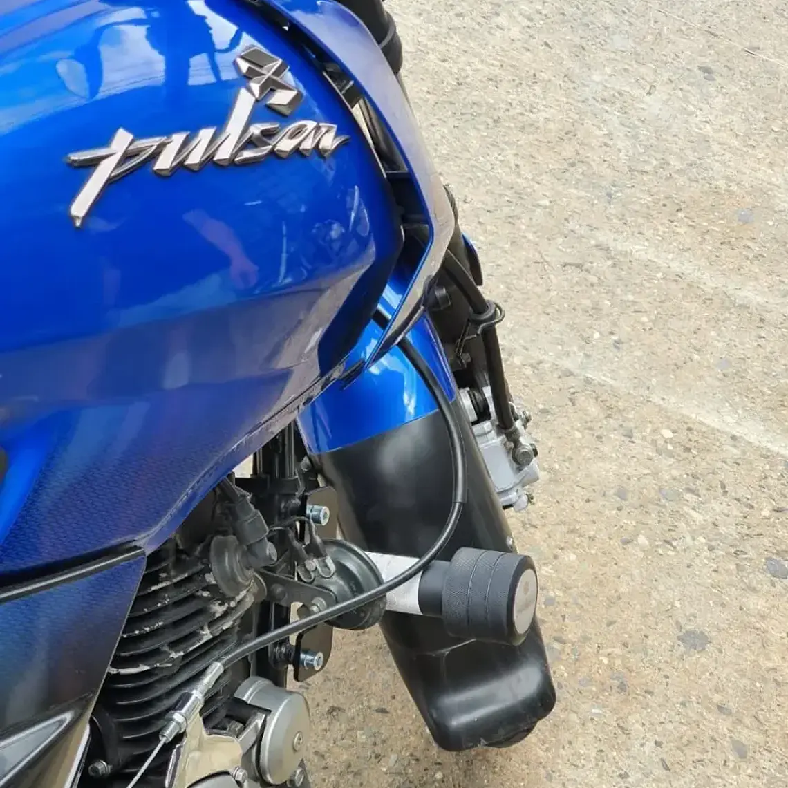 SLIDER DE LUJO PULSAR 180 3