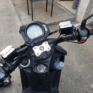 PROTECTOR DE BOMBA FRENO DELANTERO BWS FI PAR