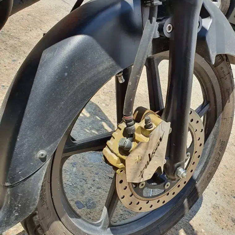 KIT PULSAR 135 2