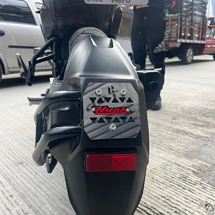 GUARDA BARRO HUNK 125R 3D