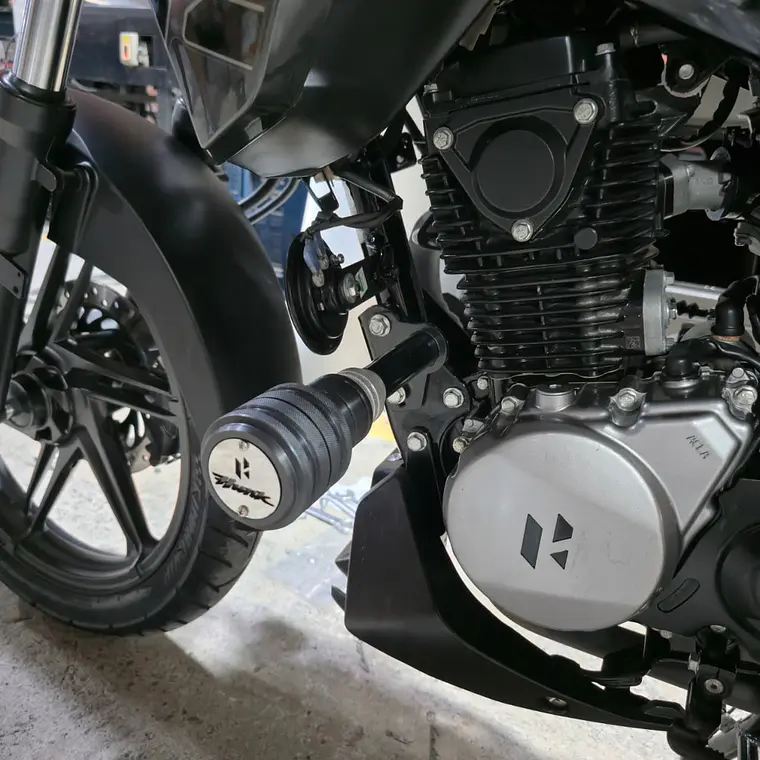 SLIDER PREMIUM HUNK 125R 2