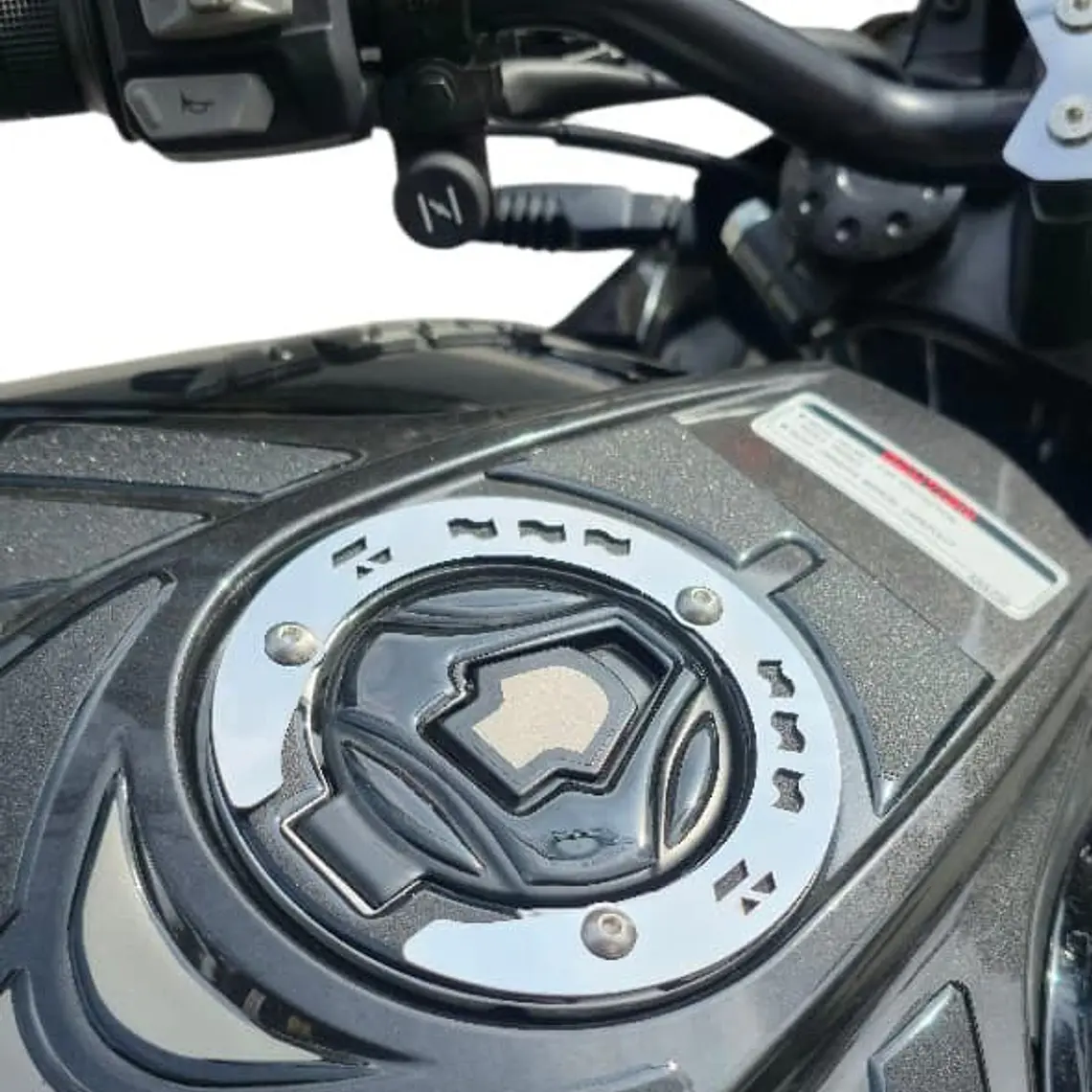 TAPA GASOLINA HUNK 125R 2
