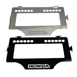 PORTA PLACA FLOTANTE MARCA HONDA (TUERCAS Y TORNILLOS)