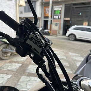 PROTECTOR DE BOMBA DELANTERA XR 3D