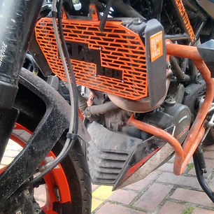 RADIADOR KTM 200-390 REF1 3D KTM