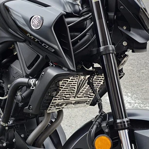 RADIADOR MT 03 3D