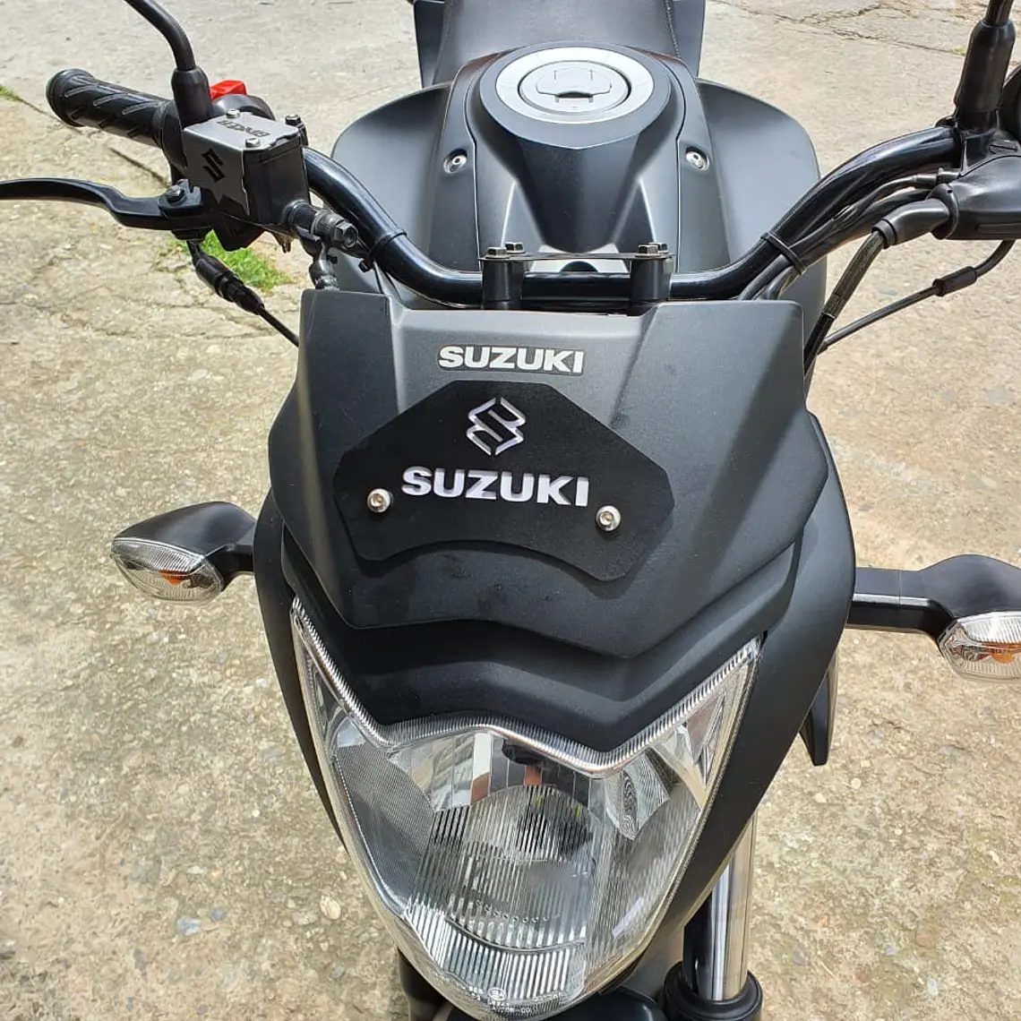 CUPULA GIXXER 150 V1 CARBURADA 3