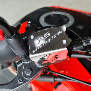 PROTECTOR DE BOMBA FRENO DELANTERA VSTROM SX