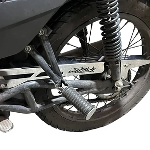 GUARDA CADENA COMBAT 125