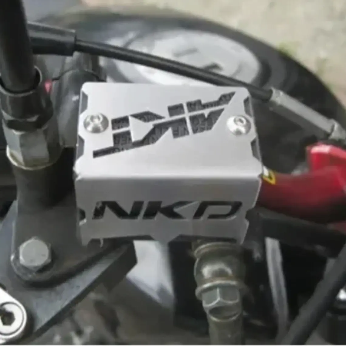 KIT DE ACCESORIOS NKD 125 REF 2 4