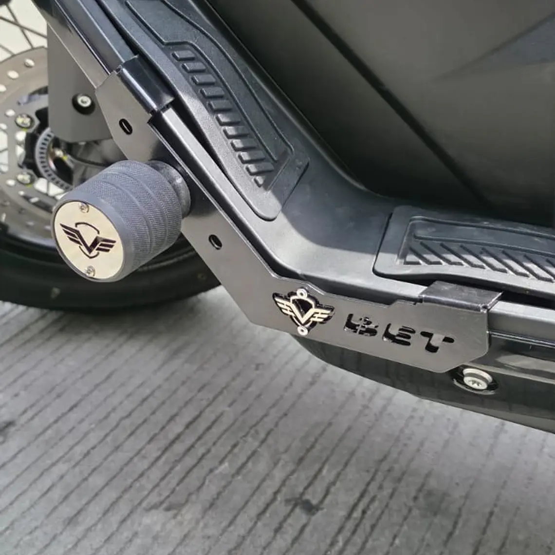 SLIDER DE PISO VICTORY BET ADV 180 REF 1 3