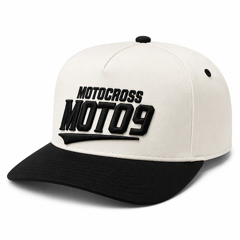 Gorra Snapback Premium MOTO9 | Blanco & Negro | Bordado 3D