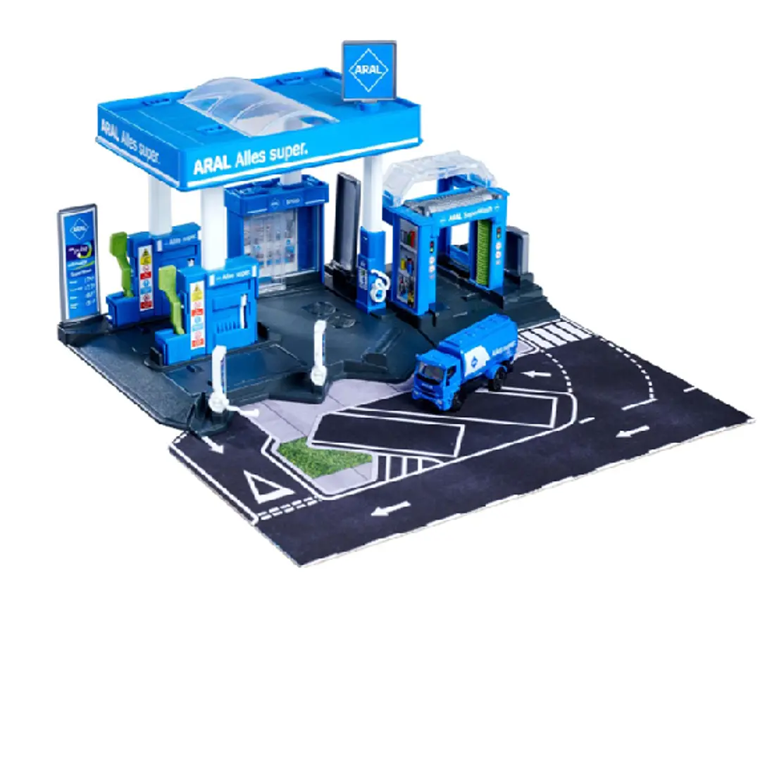 Gasolinera Aral + 1 vehículo 1