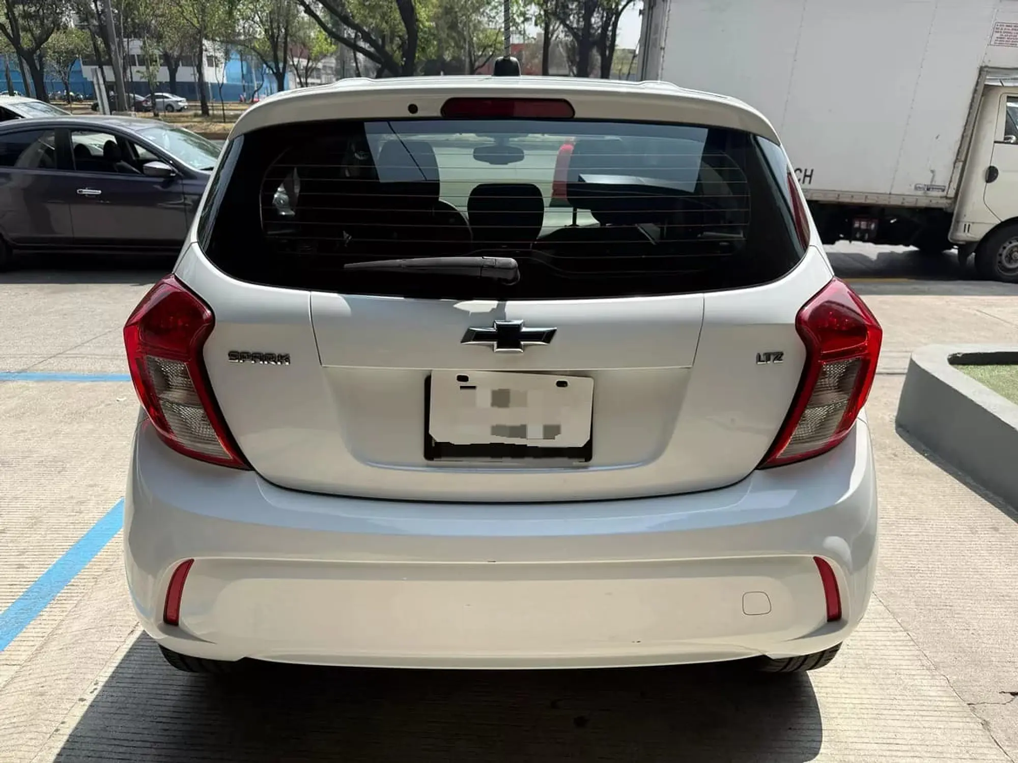 CHEVROLET SPARK 1.4 LTZ MT 2018 4