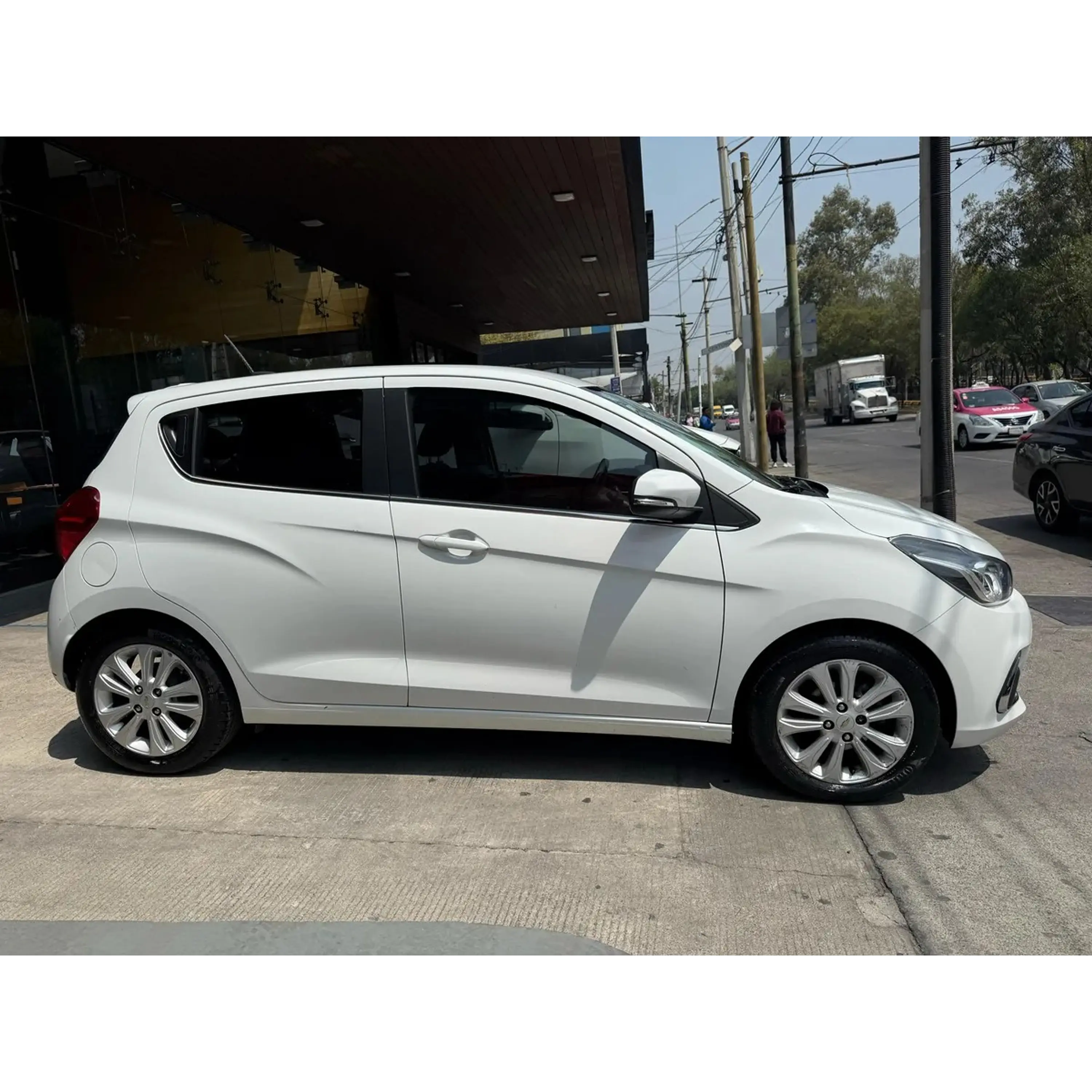 CHEVROLET SPARK 1.4 LTZ MT 2018 2