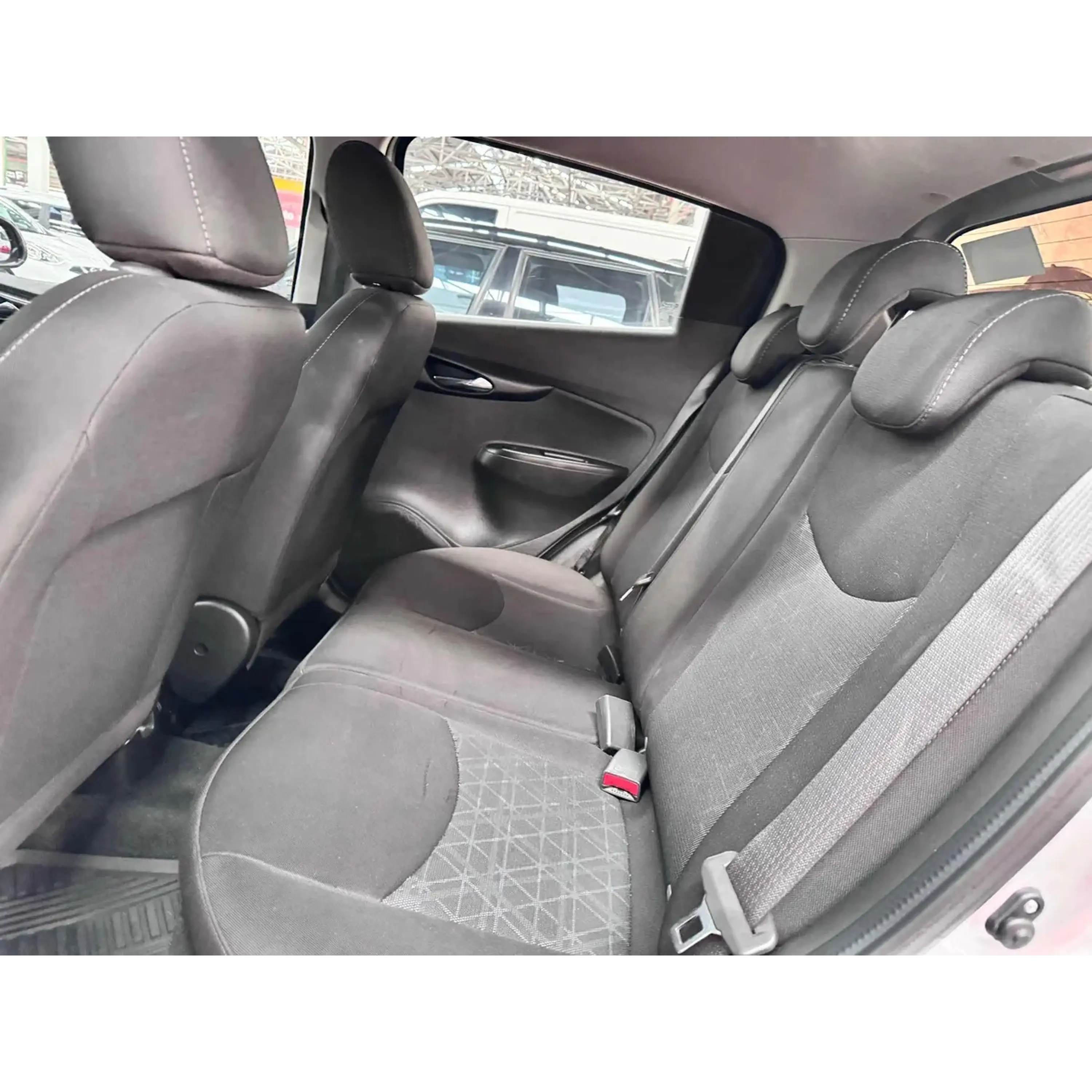 CHEVROLET SPARK 1.4 PREMIER MT 2020 8