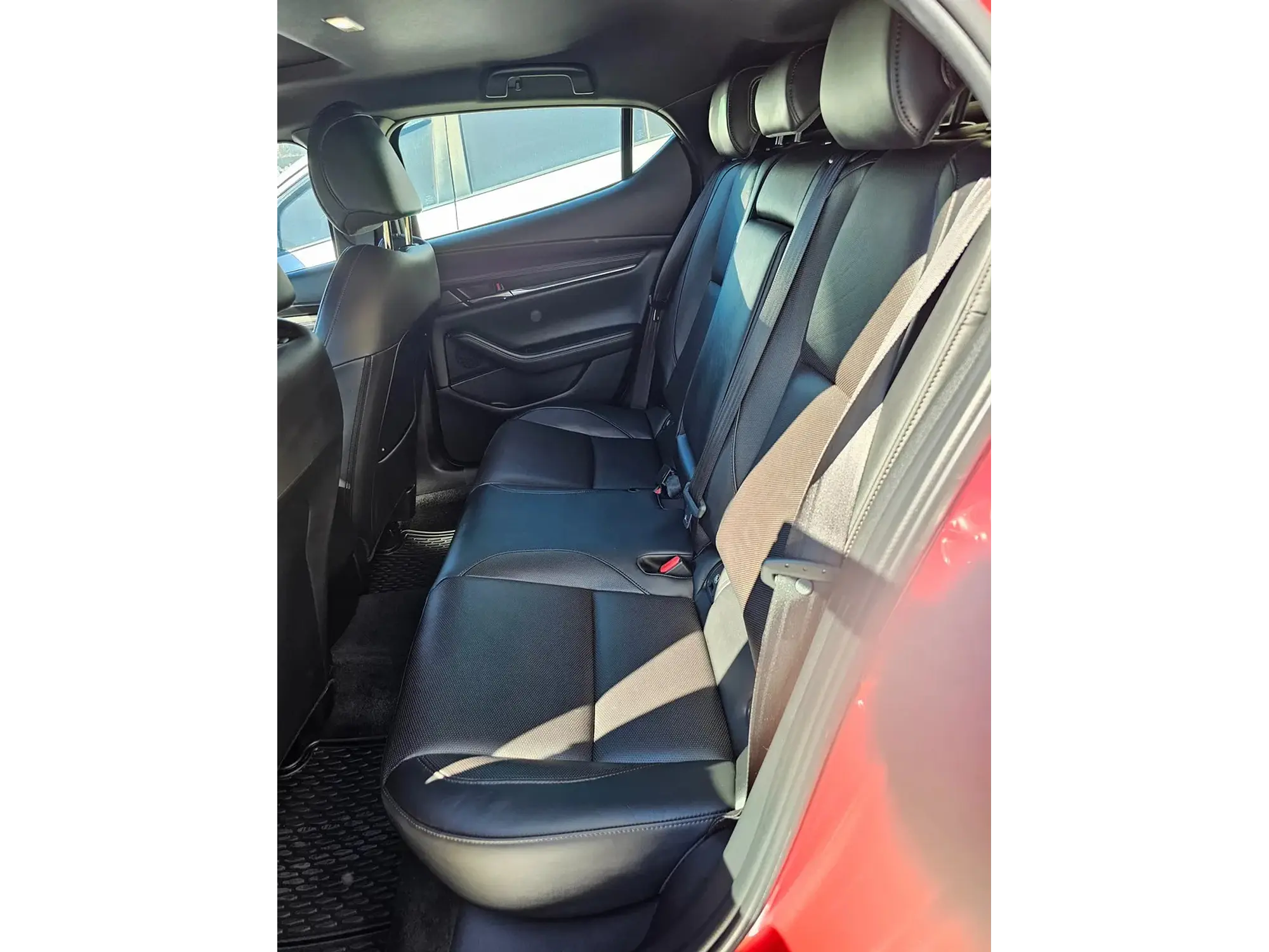 MAZDA 3 2.5 S i–GRAND TOURING AT 2022 9