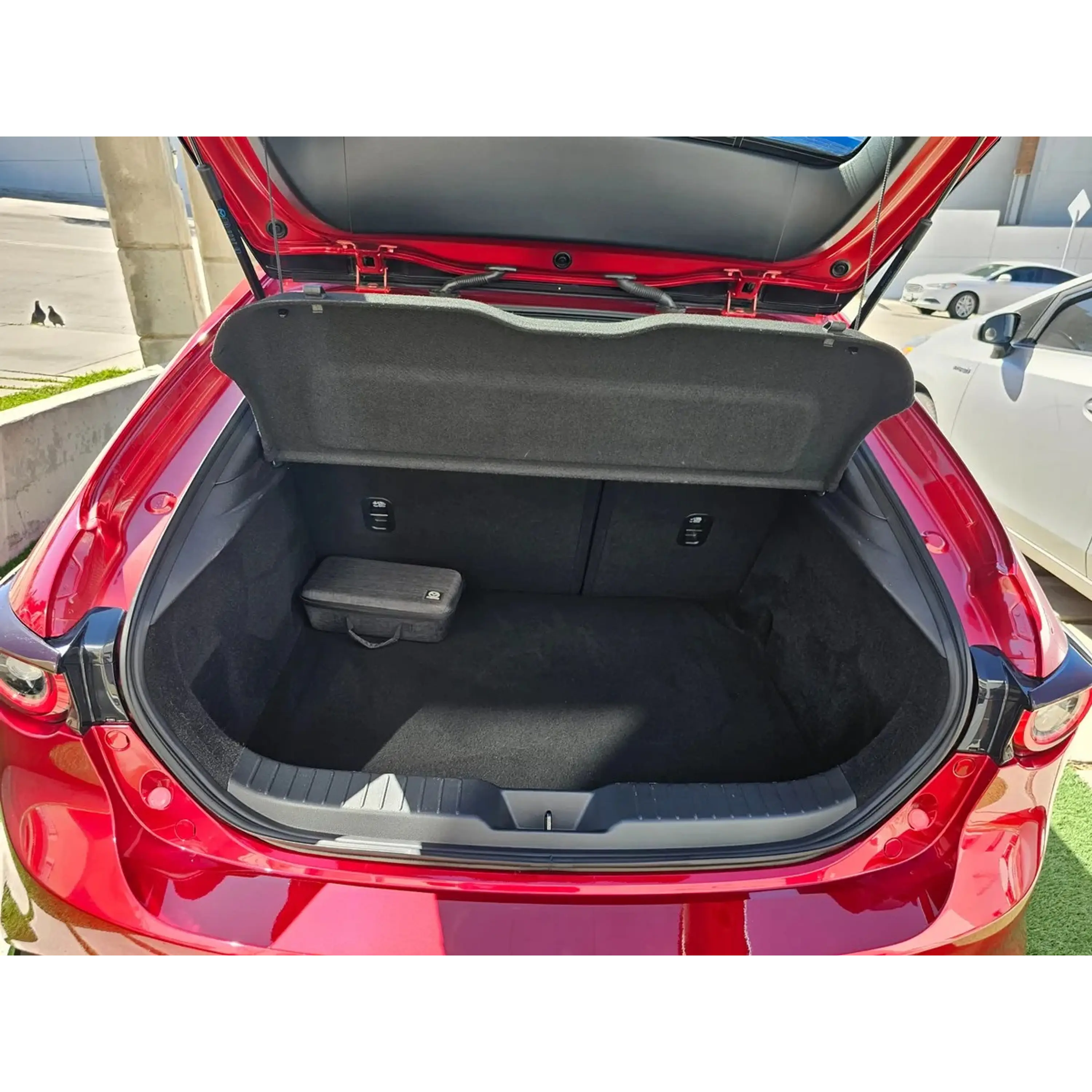 MAZDA 3 2.5 S i–GRAND TOURING AT 2022 5