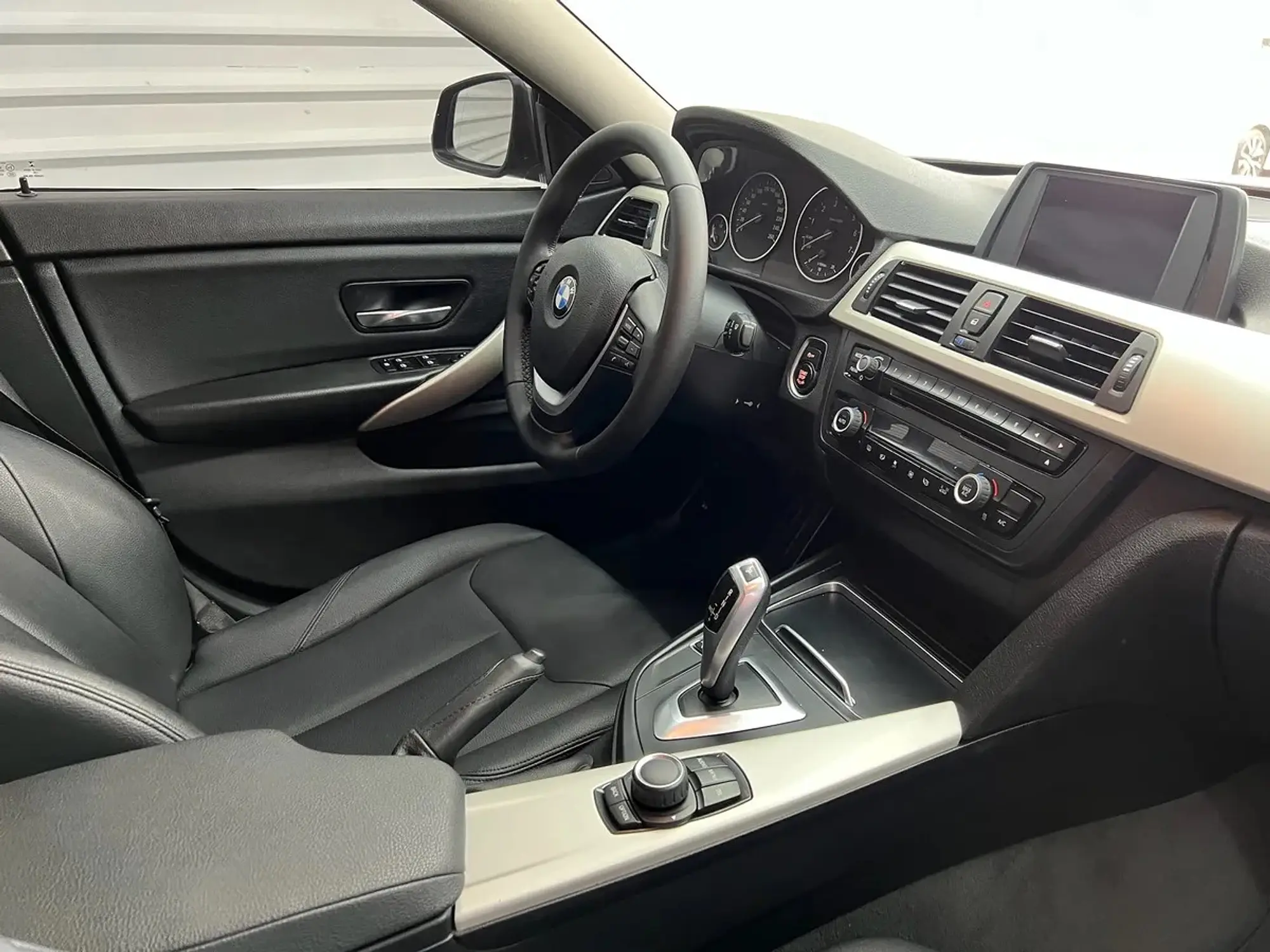 BMW SERIE 4 2.0 420 IA GRAN COUPE AT 2016 9