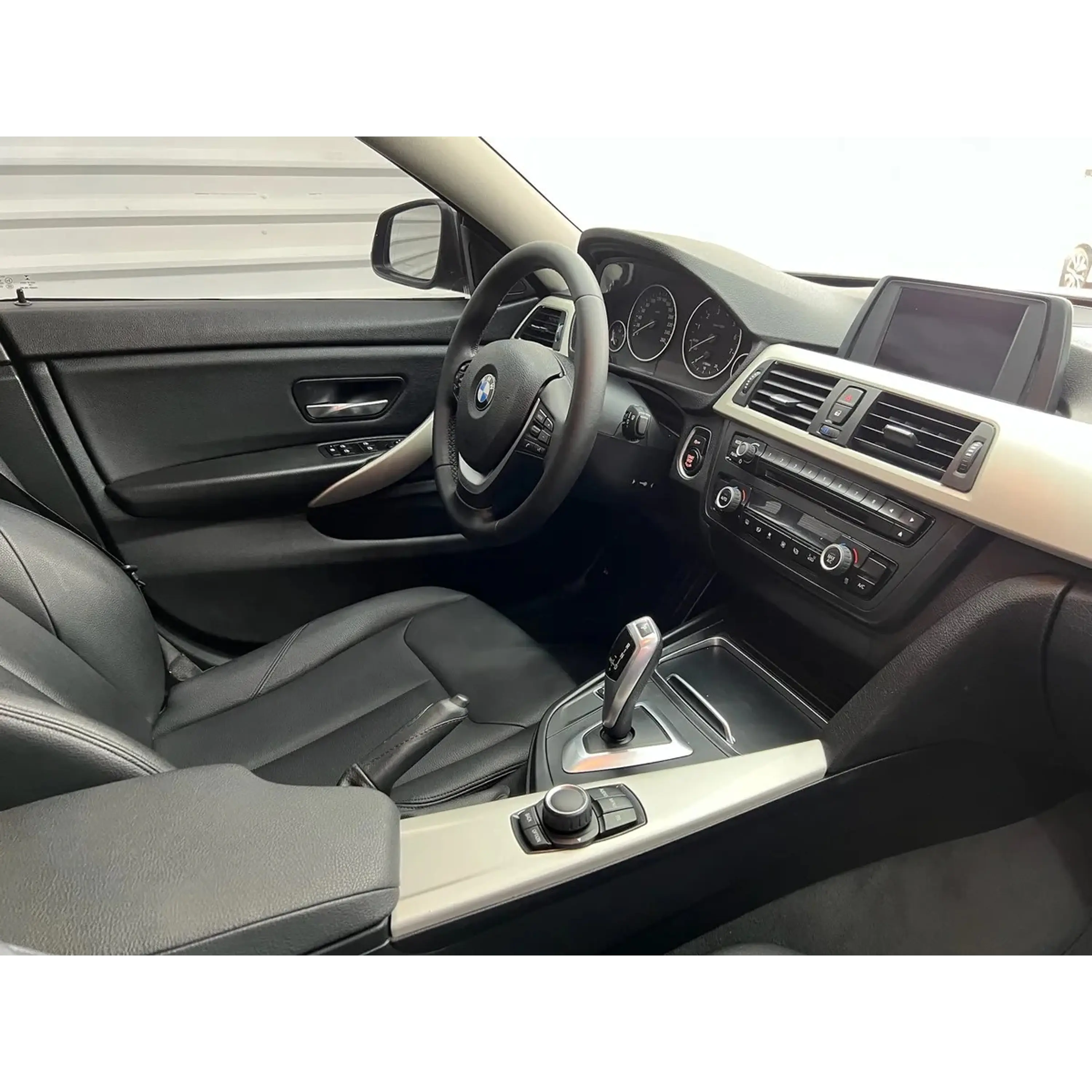 BMW SERIE 4 2.0 420 IA GRAN COUPE AT 2016 9