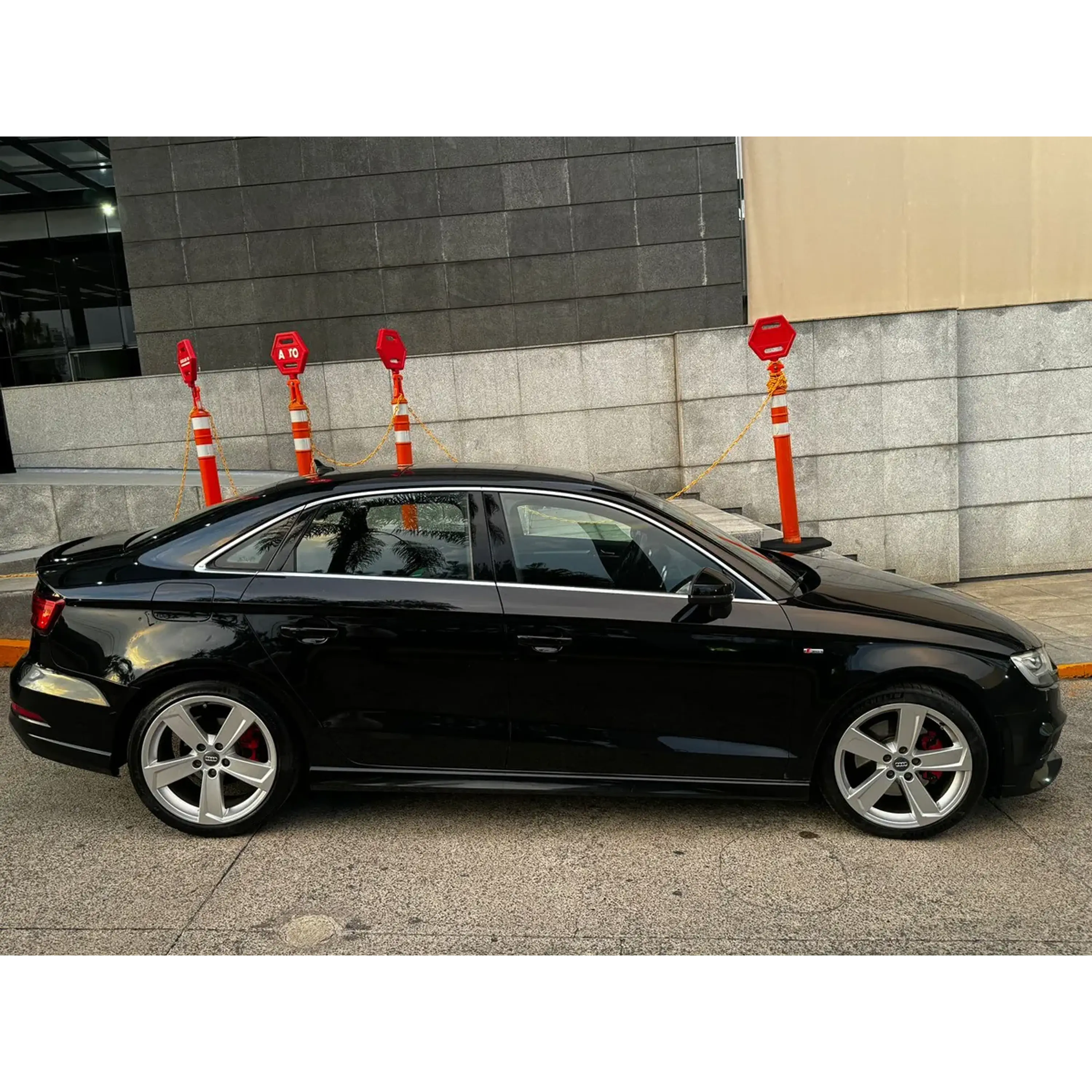 AUDI A3 2.0 TFSI S LINE STRONIC 2018 4