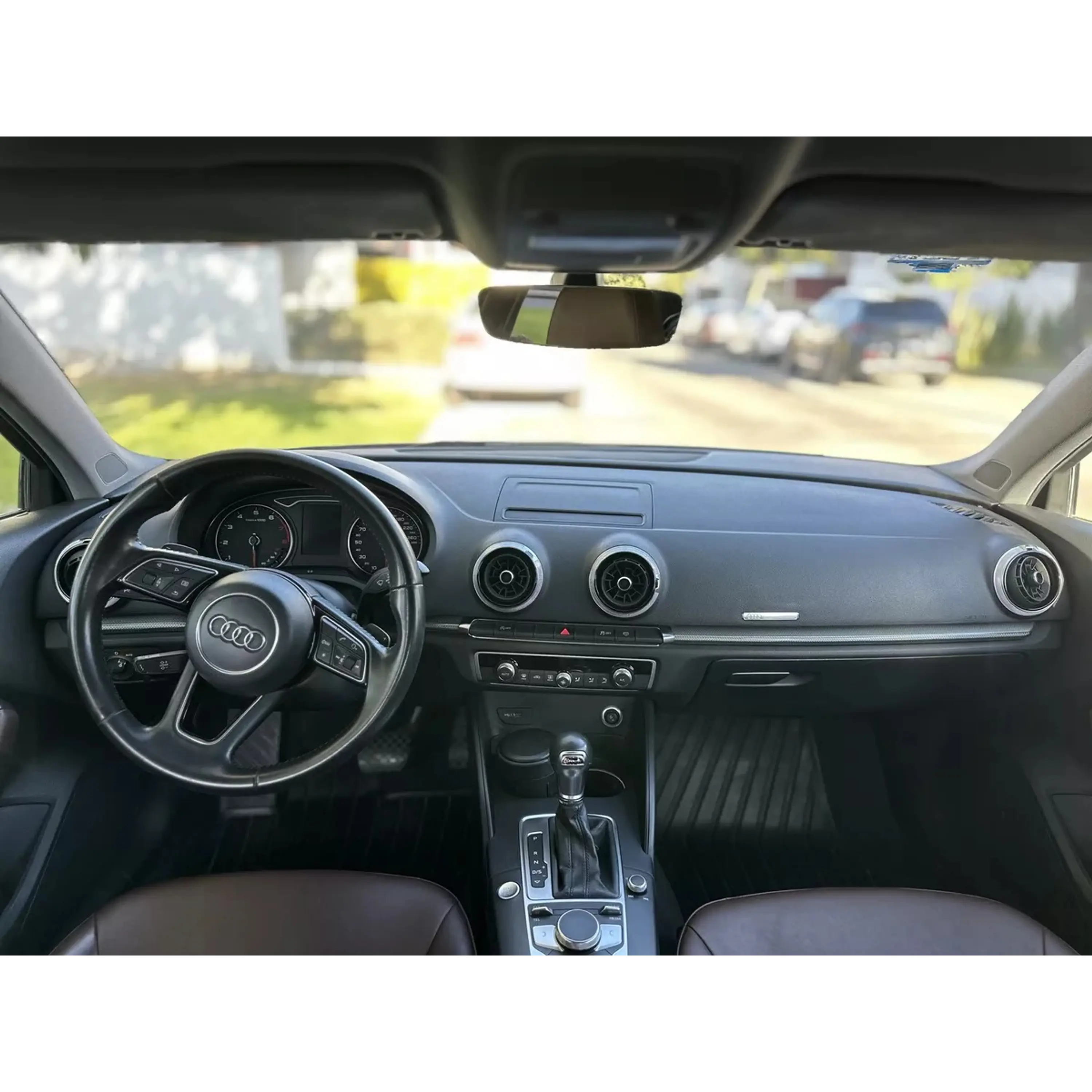 AUDI A3 1.4 SELECT AT 2018 6