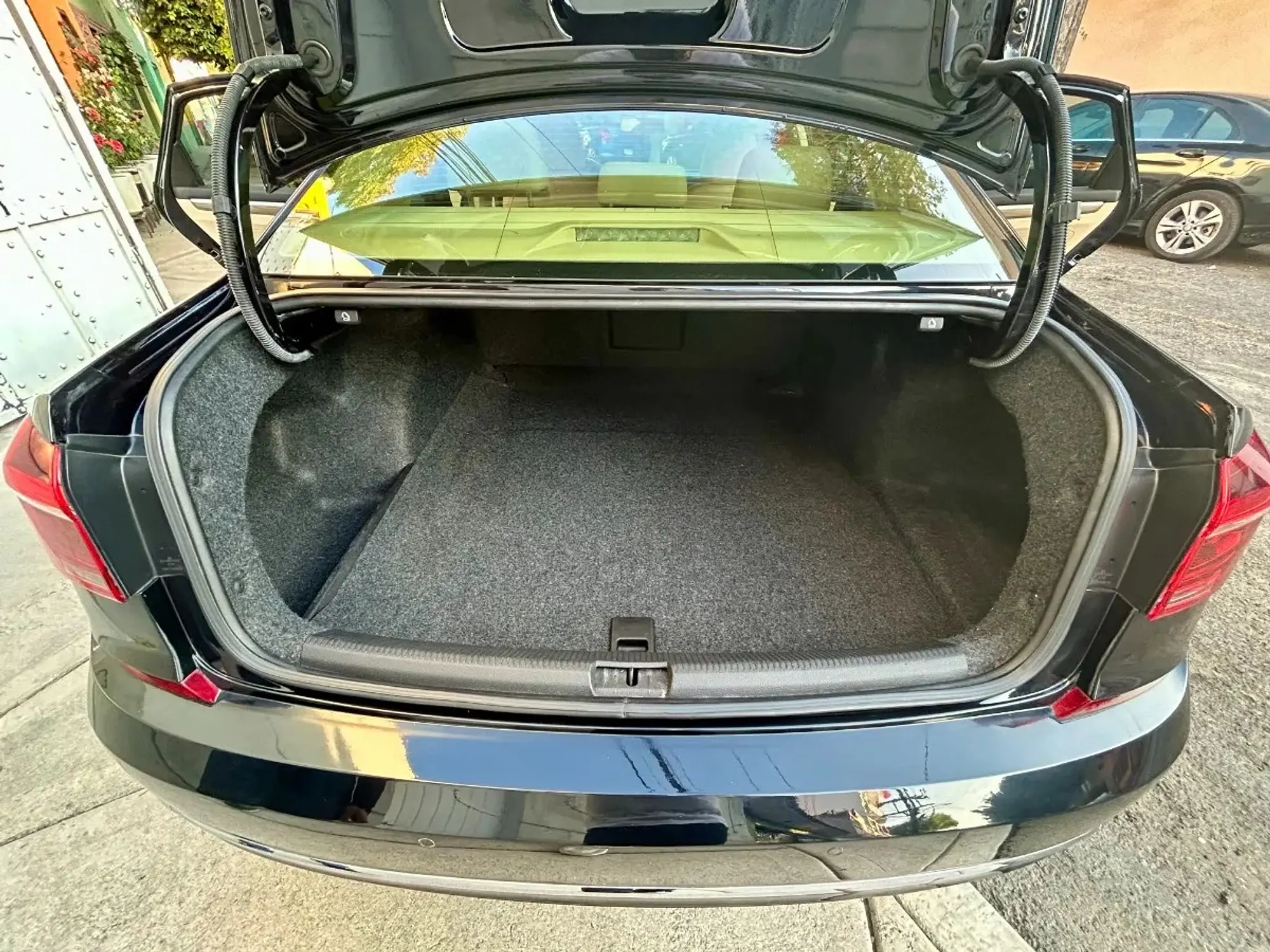 VOLKSWAGEN PASSAT 2.5 TRIPTRONIC SPORTLINE AT 2018 6
